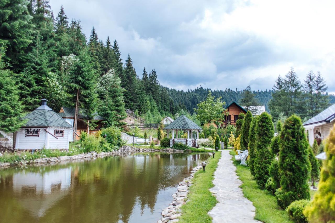 Hotel Vedmezhyi Dvir Bukovel Eksteriør bilde