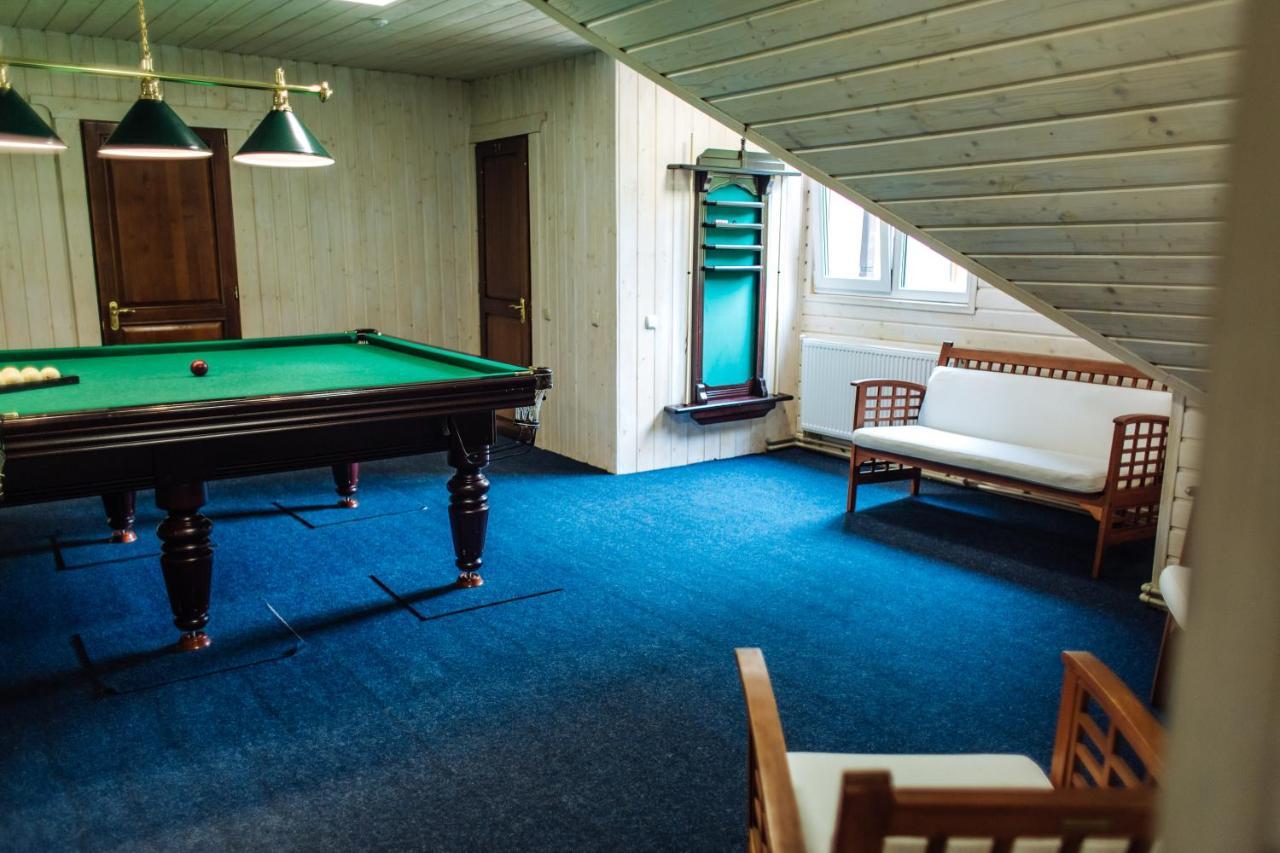Hotel Vedmezhyi Dvir Bukovel Eksteriør bilde