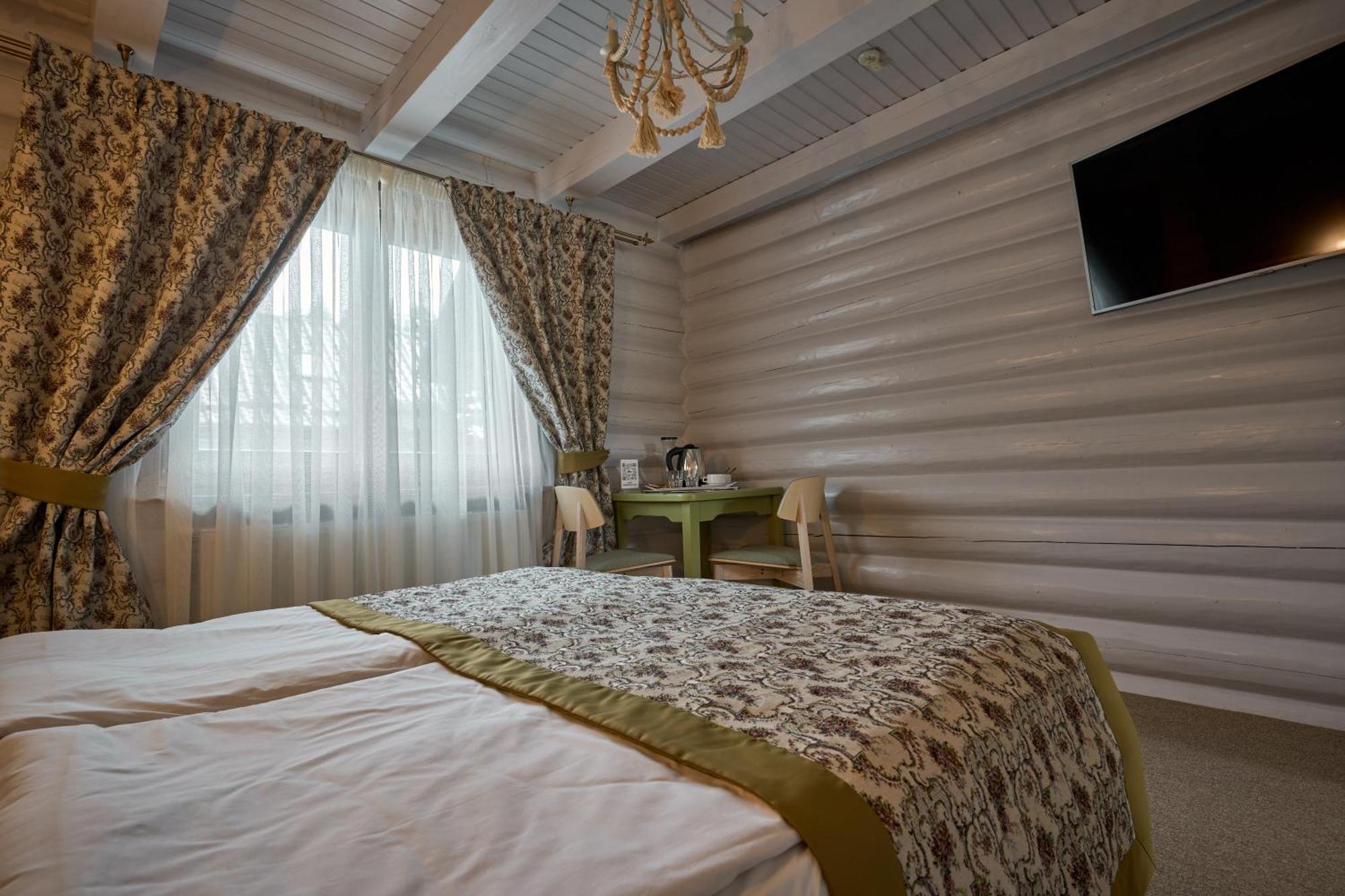 Hotel Vedmezhyi Dvir Bukovel Eksteriør bilde