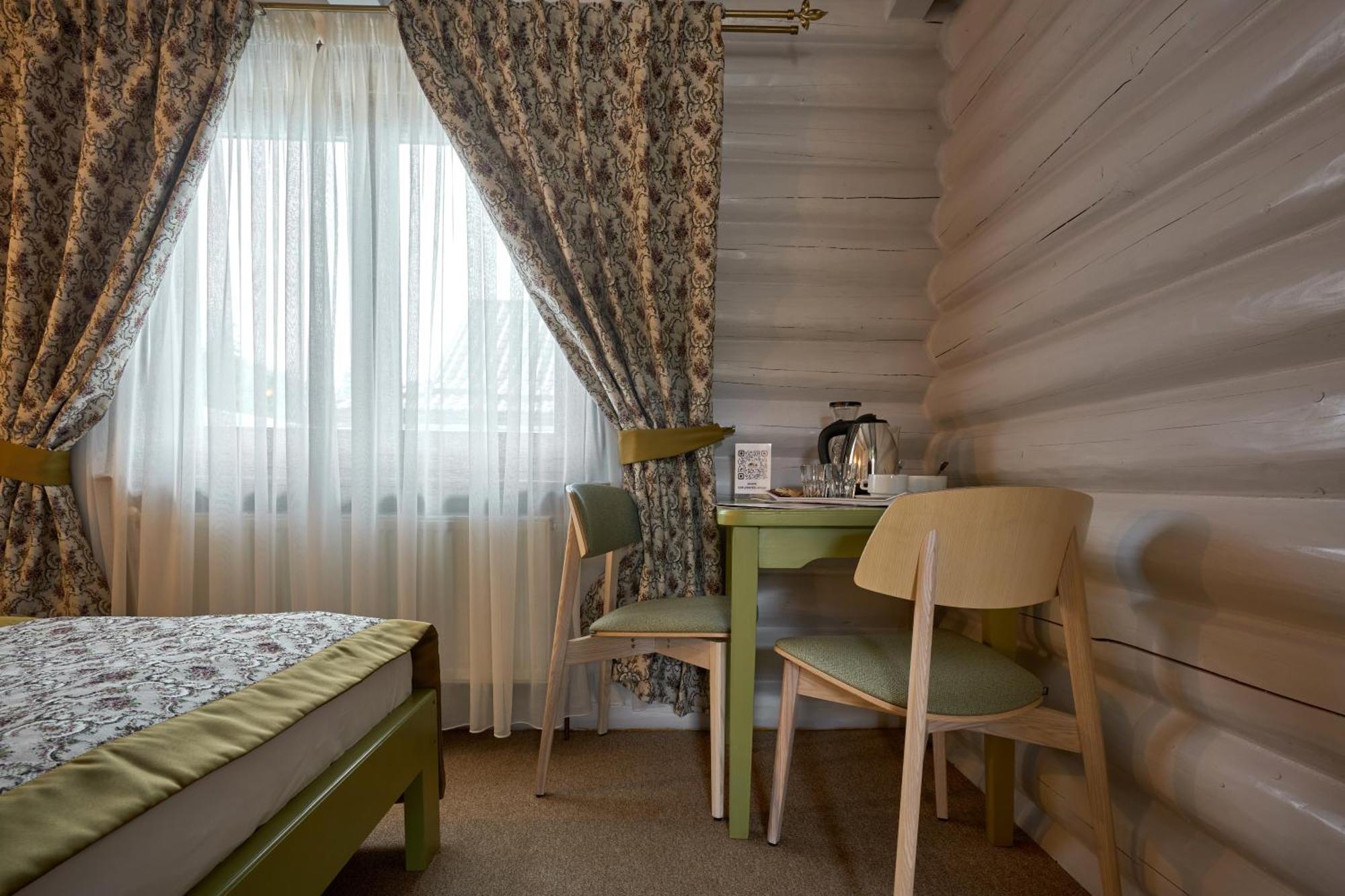 Hotel Vedmezhyi Dvir Bukovel Eksteriør bilde